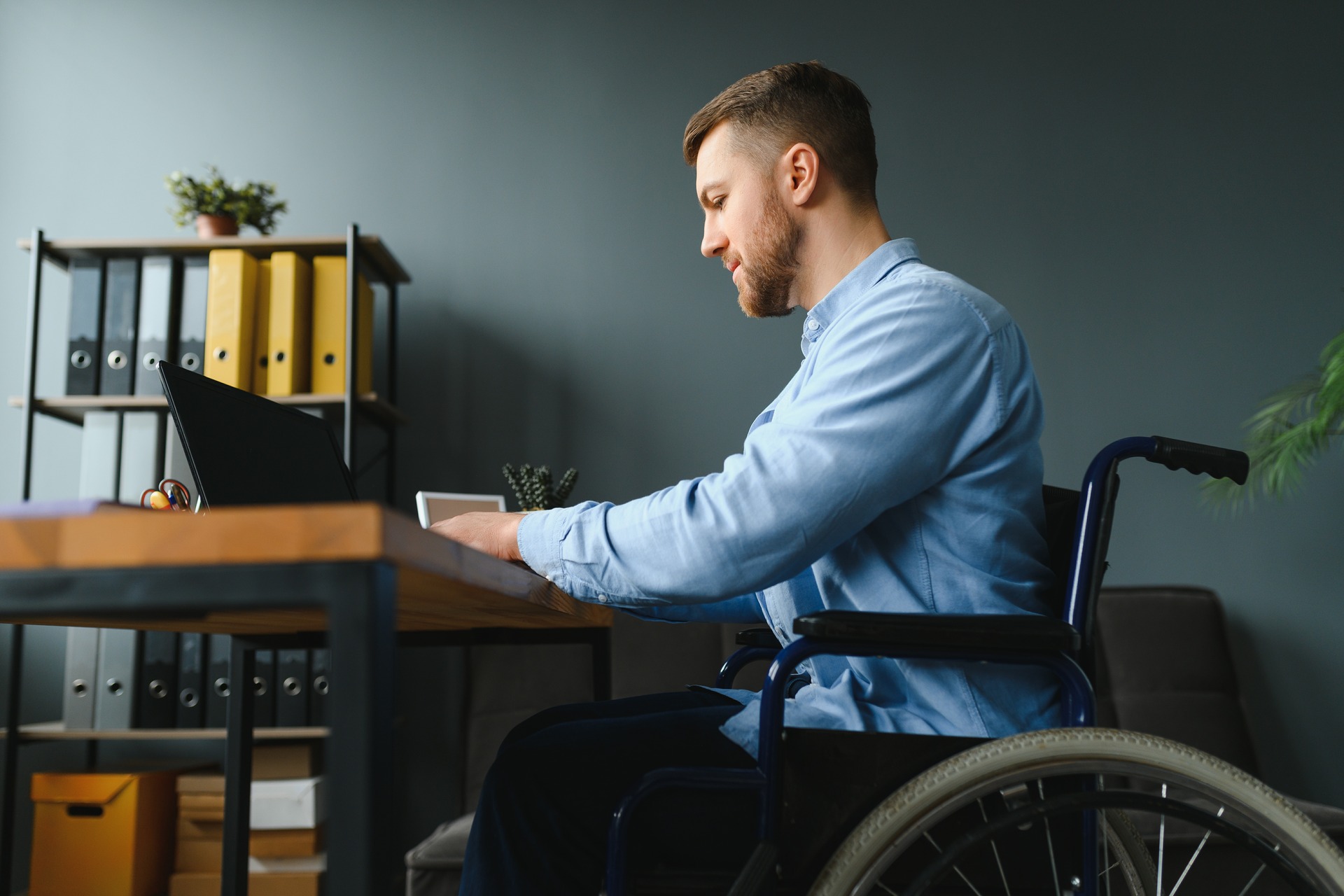 Risks of Firing an Employee on Disability Leave in California What Employers Must Know 2025 - consultantlm.com